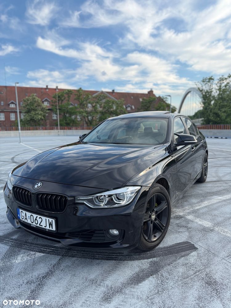 BMW Seria 3 - 26