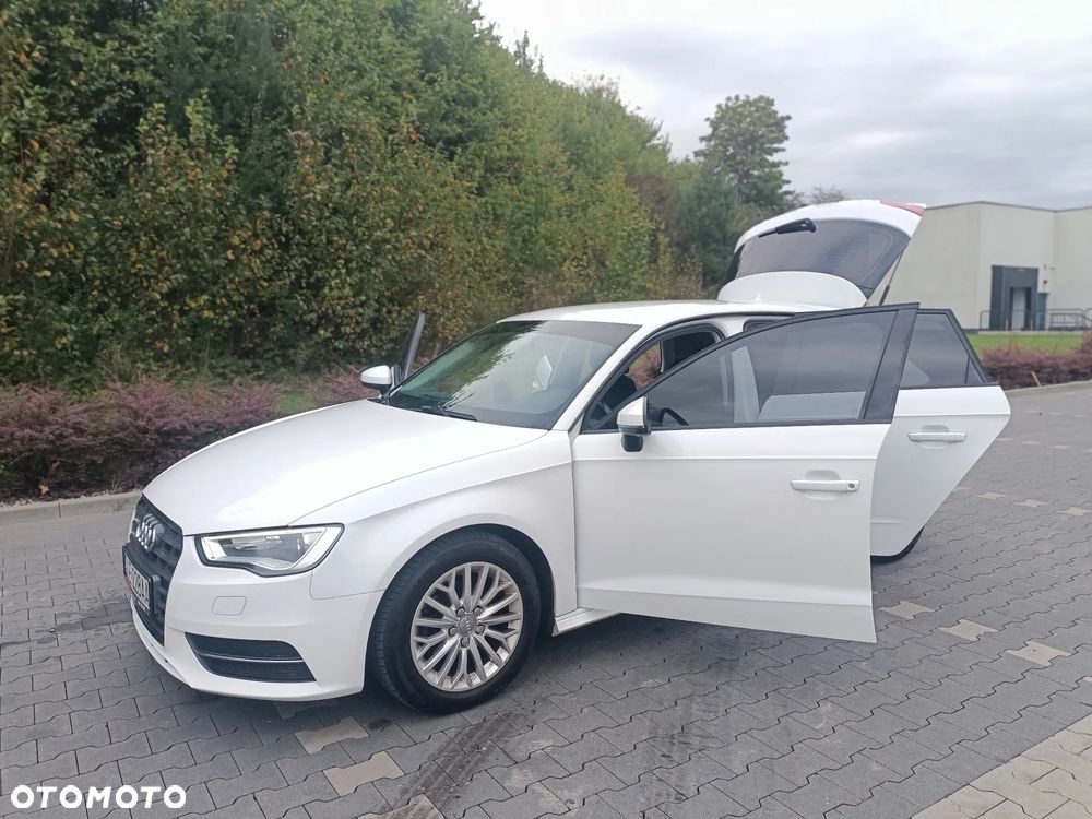 Audi A3 Sportback 1.6 TDI Sport - 6
