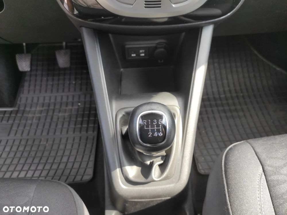 Hyundai ix20 1.6 blue Style - 14