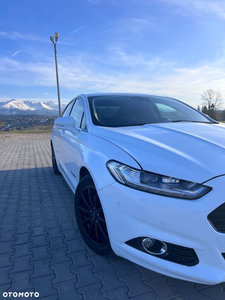 Ford Mondeo - 4