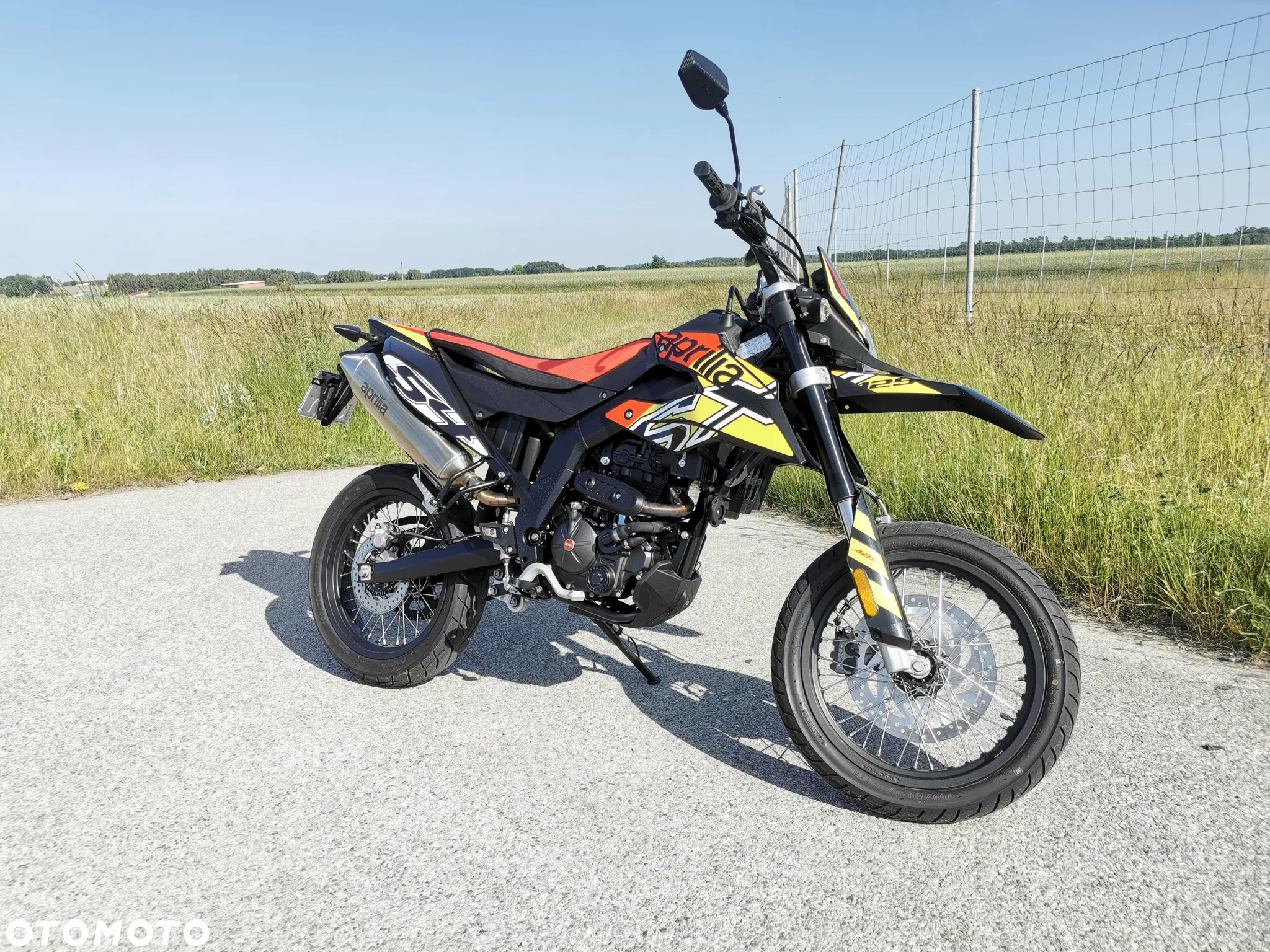 Aprilia SX - 16