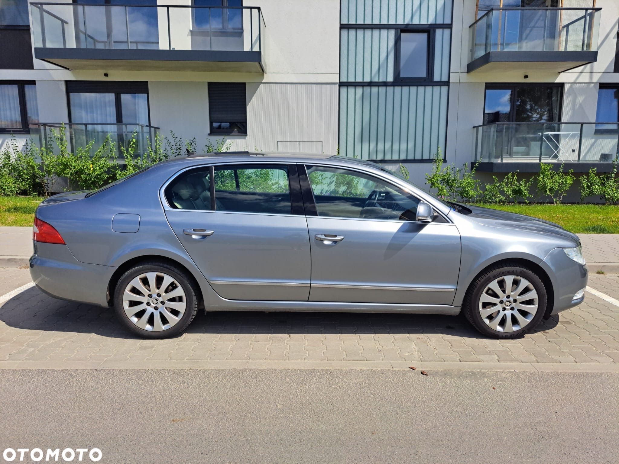 Skoda Superb - 1