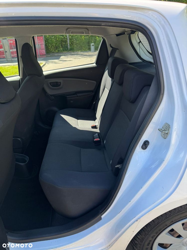 Toyota Yaris 1.5 Active - 19