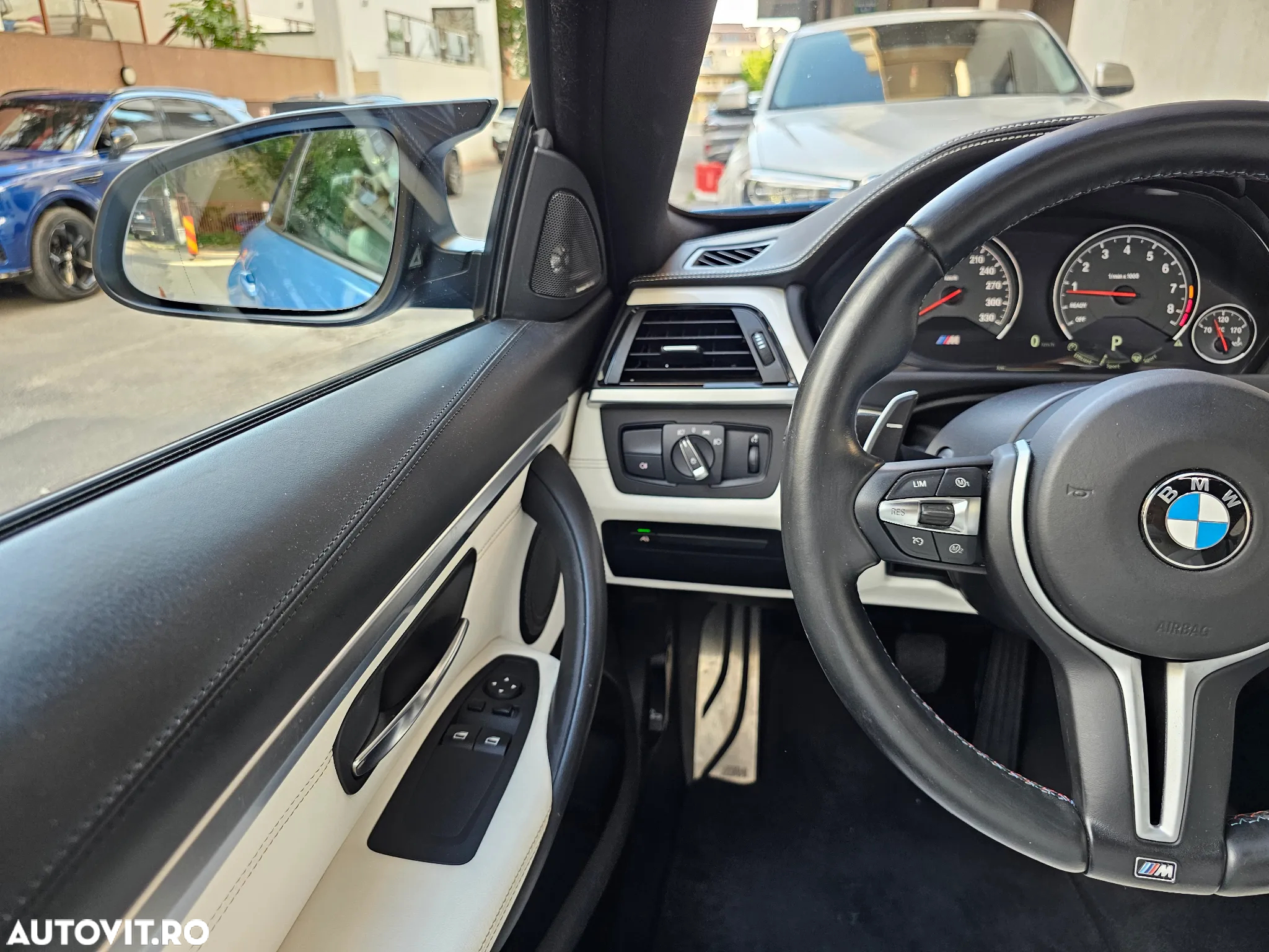 BMW M4 Coupe DKG - 15