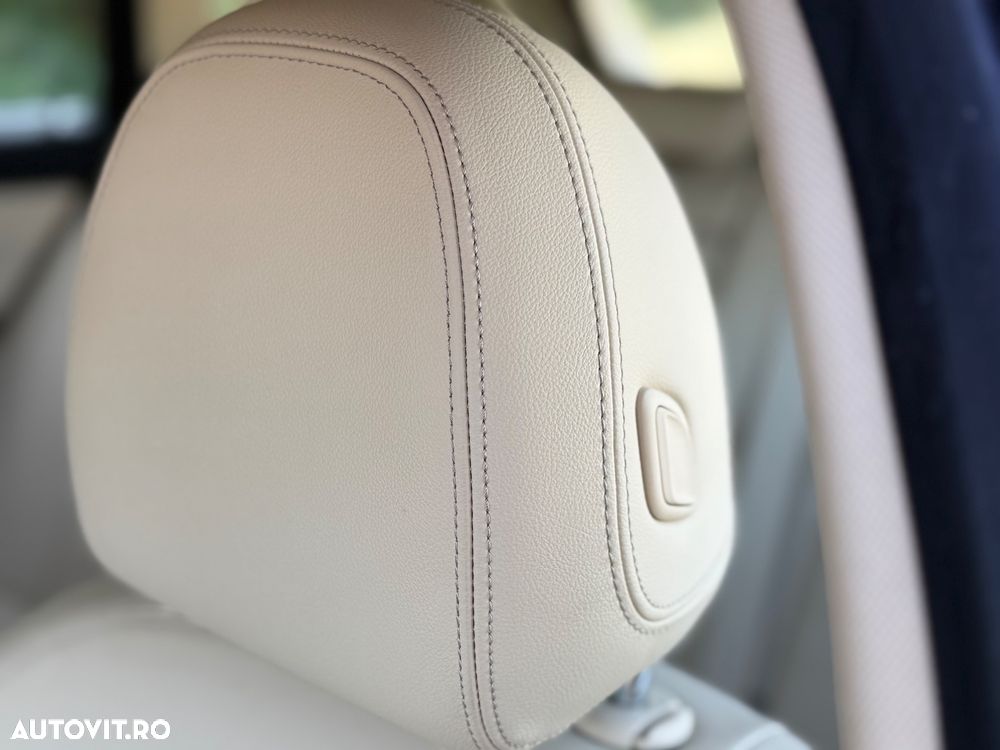 BMW Seria 3 330e Aut. Advantage - 10