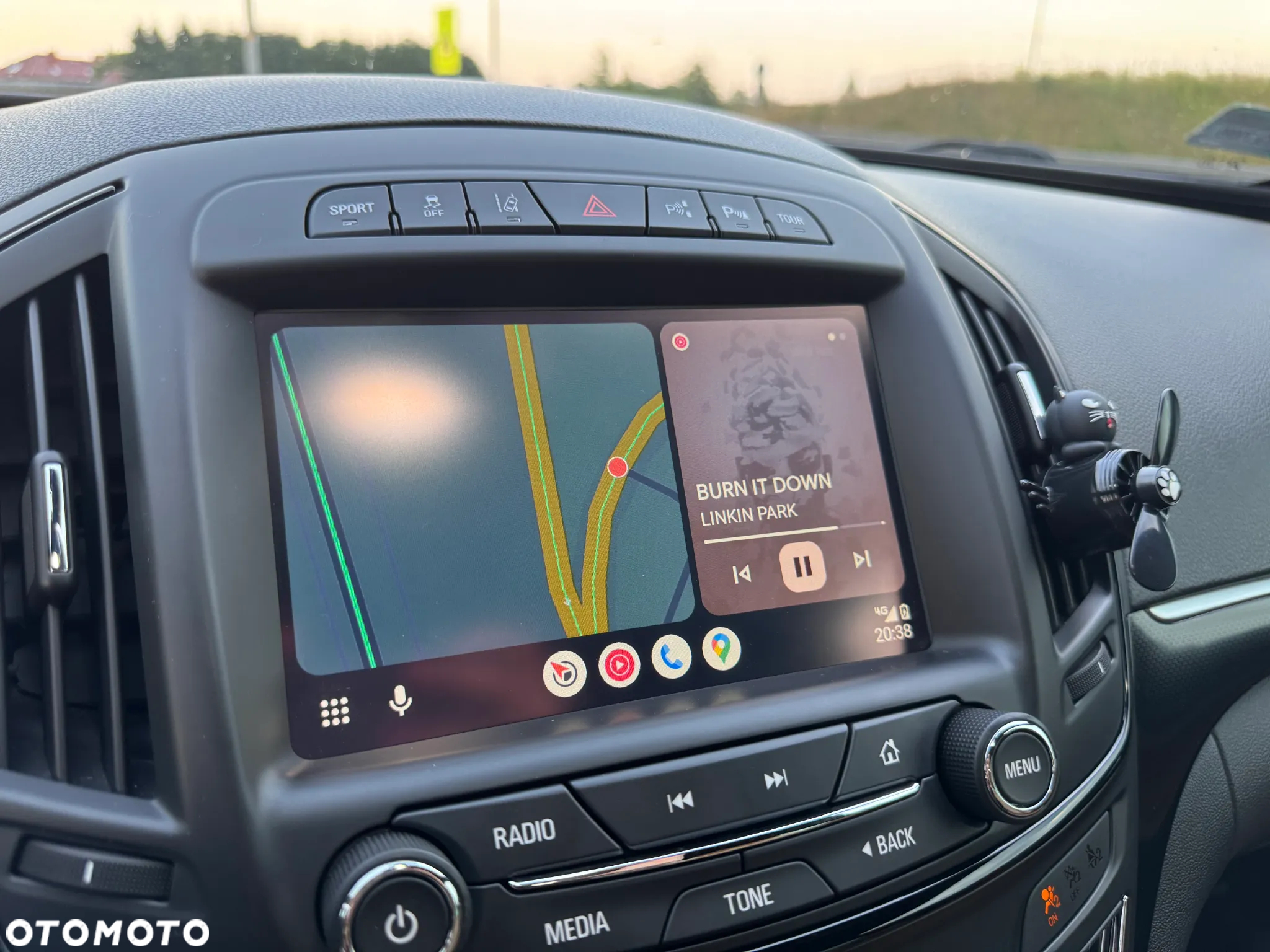 Opel Insignia - 19