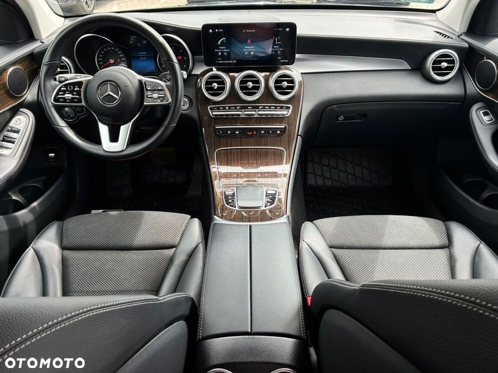 Mercedes-Benz GLC - 9