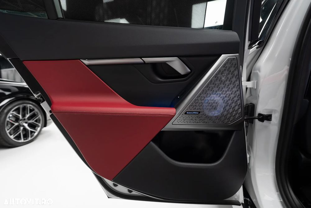BMW Seria 5 520i AT MHEV - 27