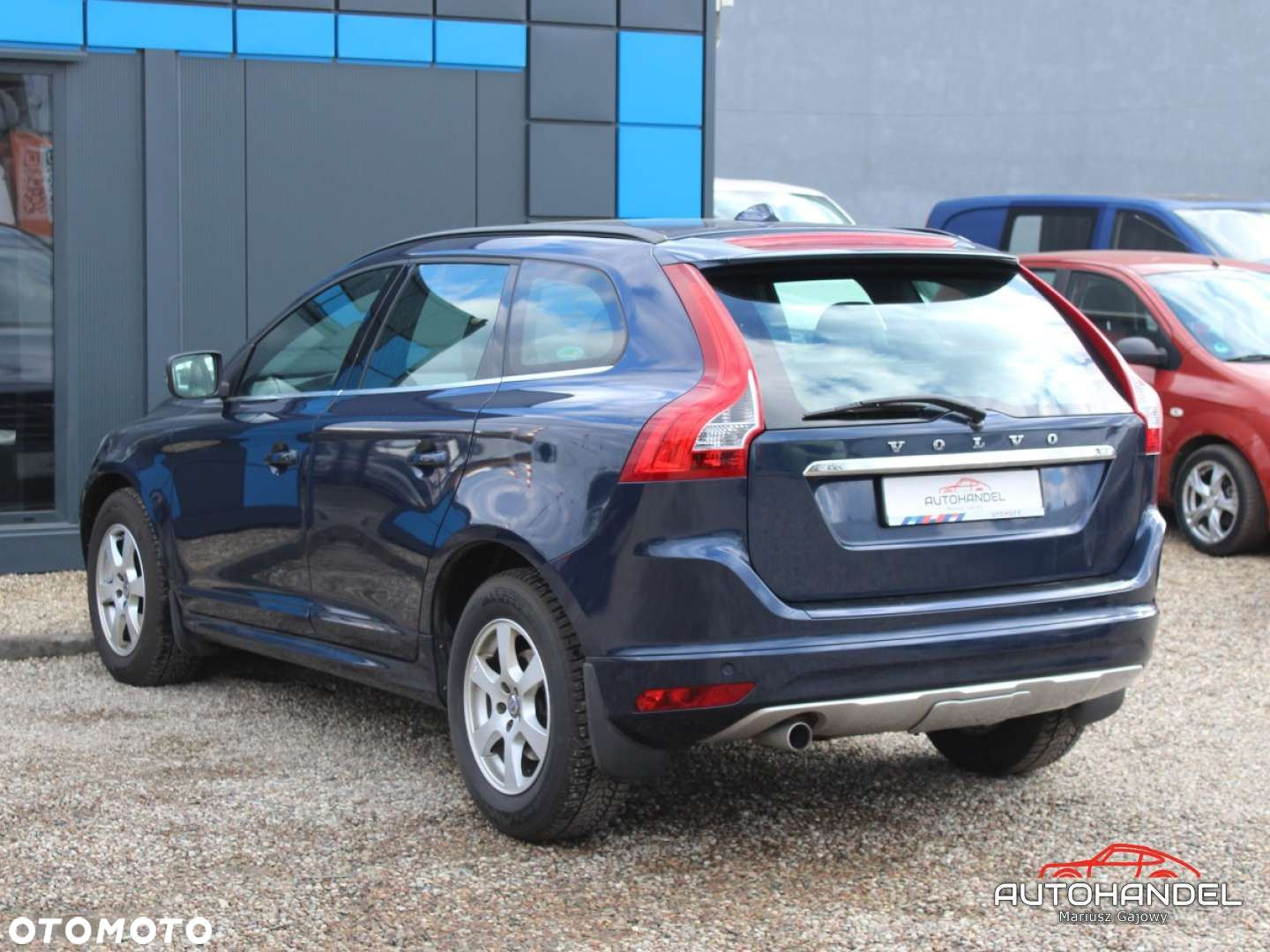 Volvo XC 60 - 4