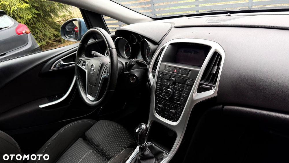 Opel Astra 1.4 Turbo Cosmo - 39