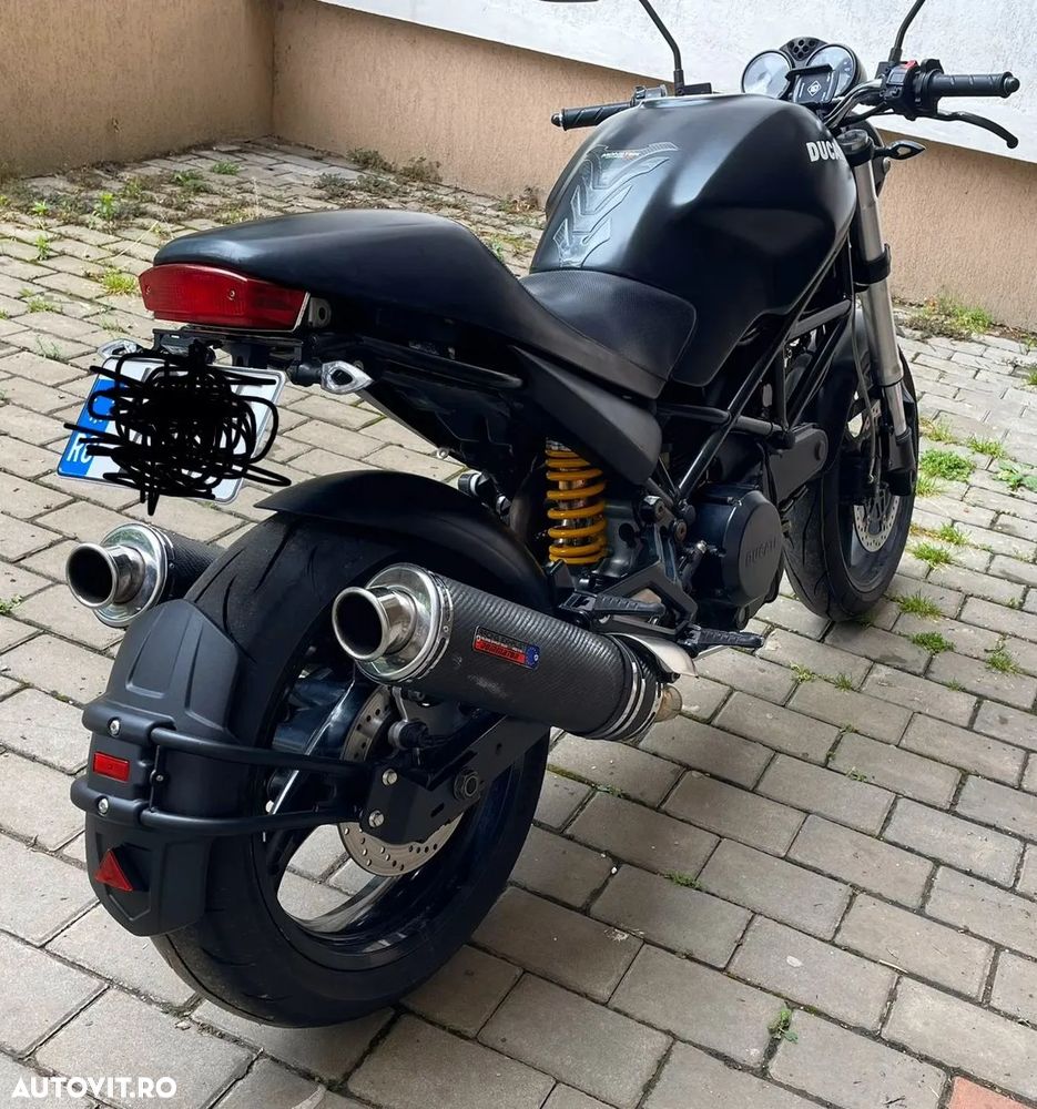 Ducati Monster 695 - 3