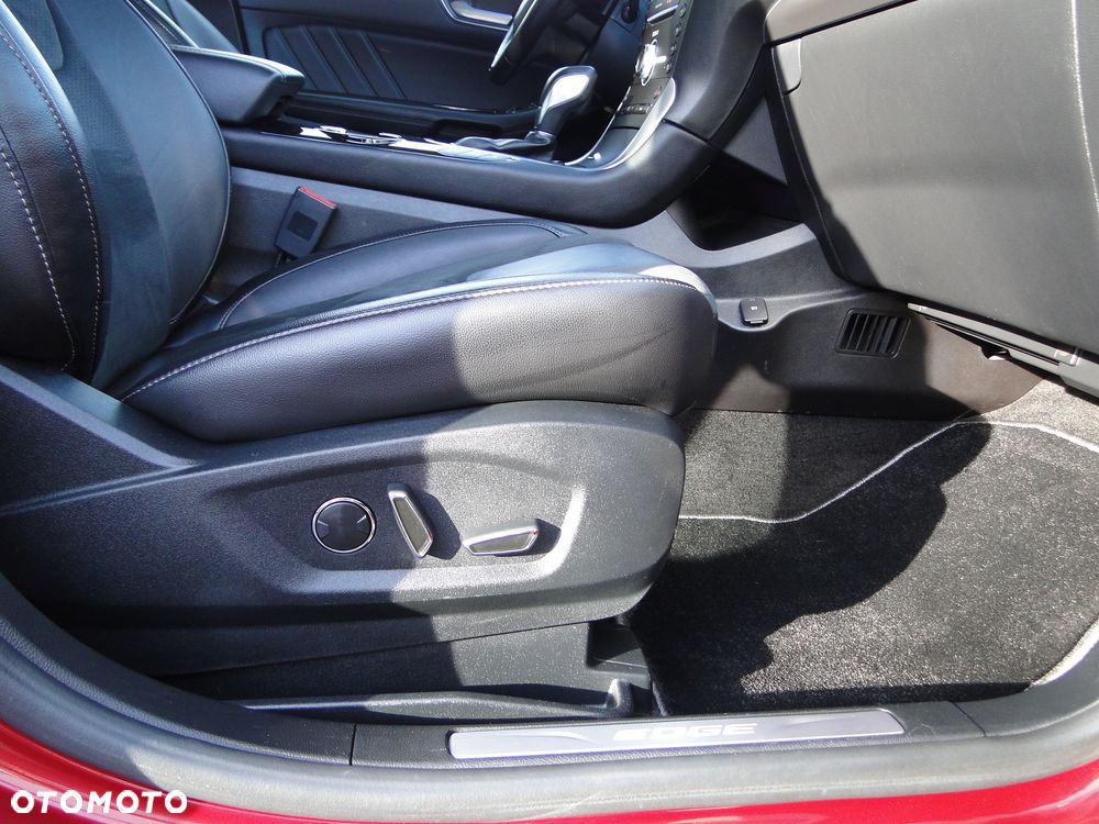 Ford Edge 2.0 TDCi Twin-Turbo 4WD ST-Line - 17