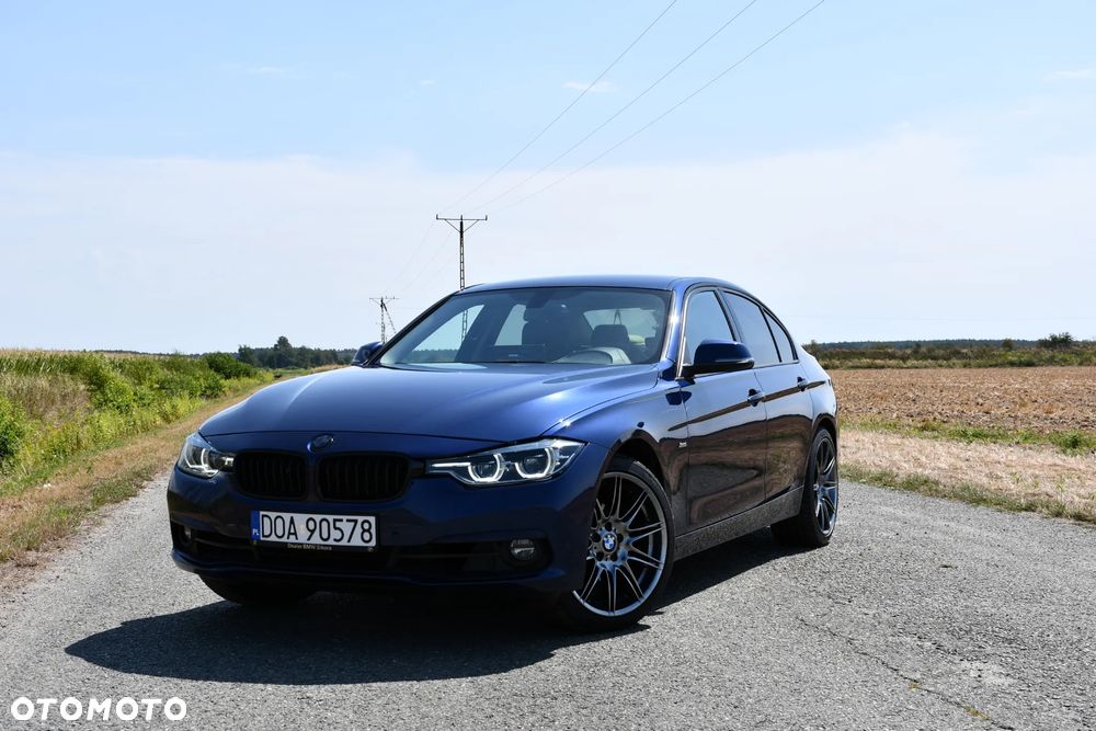 BMW Seria 3 318i Sport Line - 9