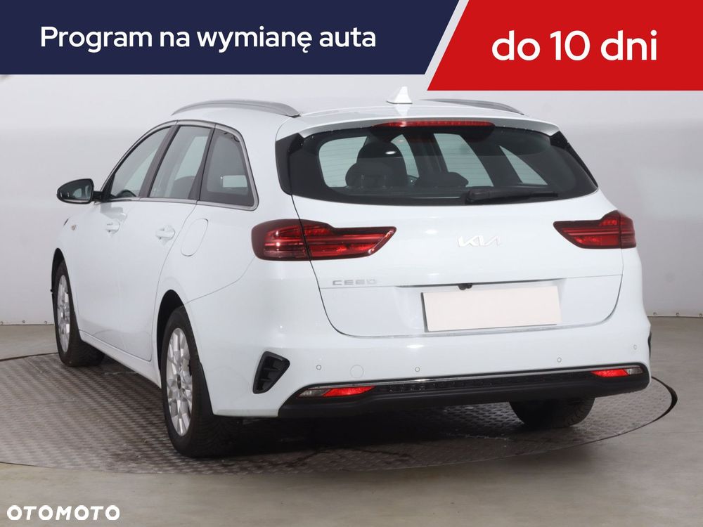 Kia Ceed - 6