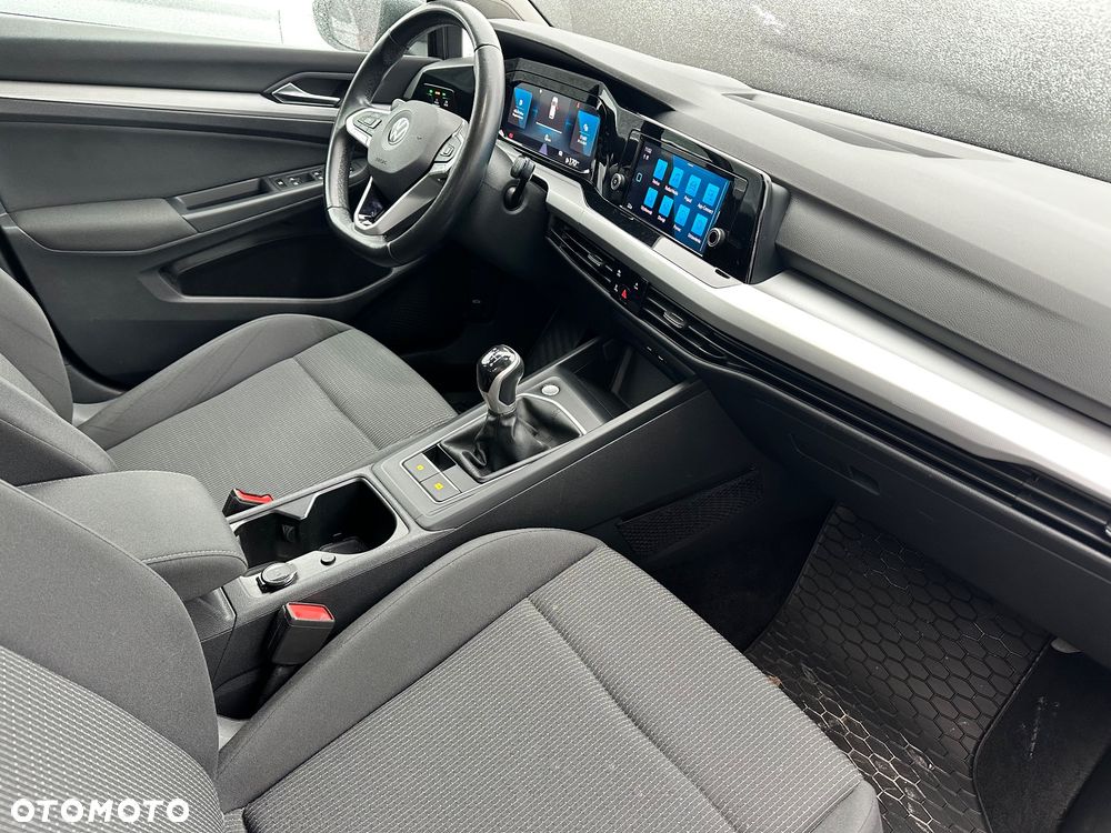 Volkswagen Golf 1.0 TSI - 11