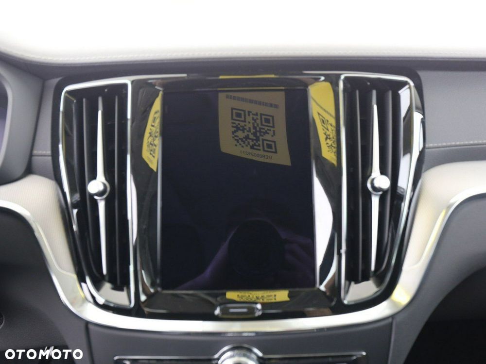 Volvo S60 T8 Recharge AWD Ultimate Dark - 12