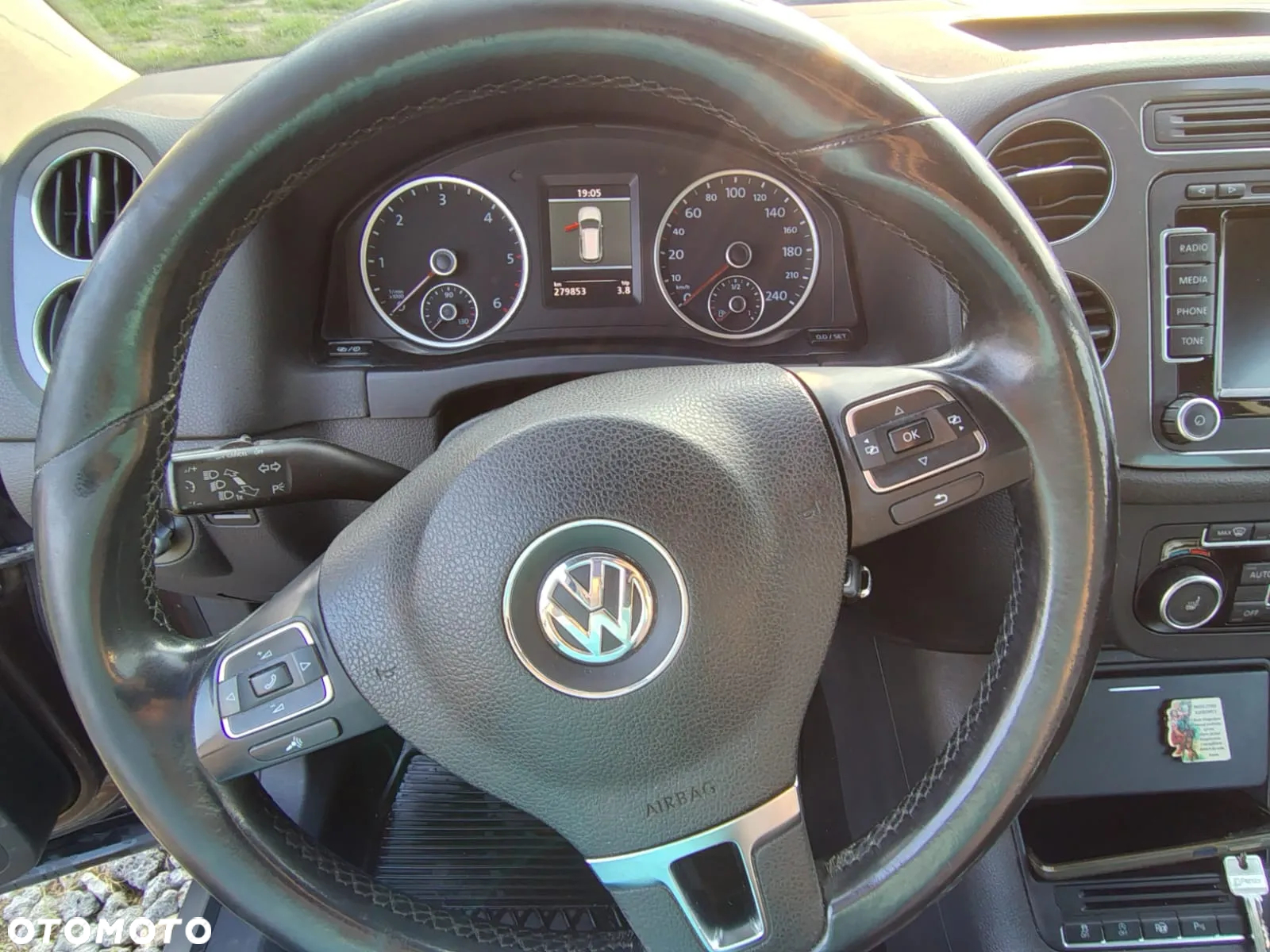 Volkswagen Tiguan - 4
