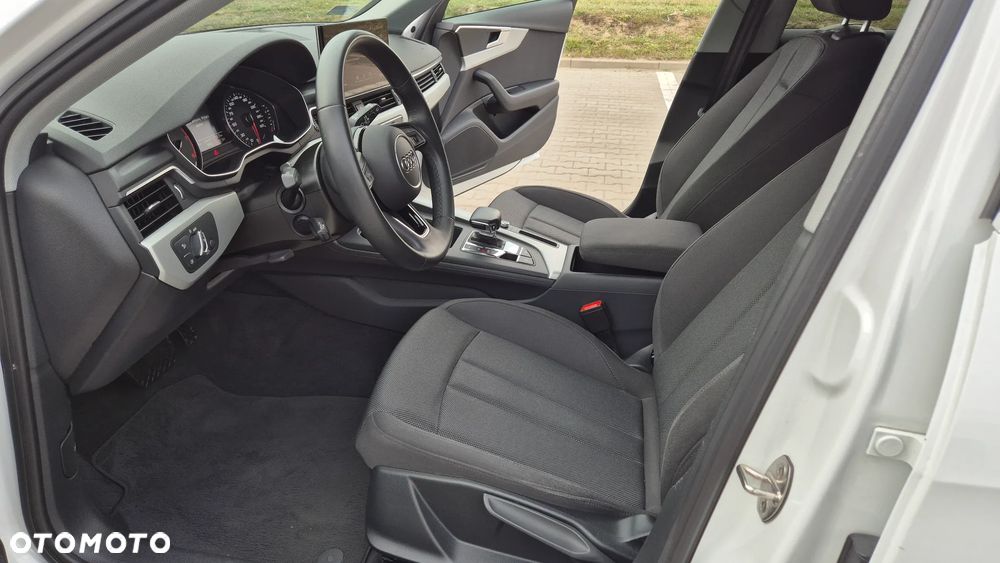 Audi A4 Avant 45 TFSI quattro S tronic - 6
