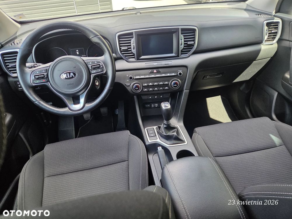 Kia Sportage 1.6 GDI 2WD DREAM-TEAM EDITION - 9