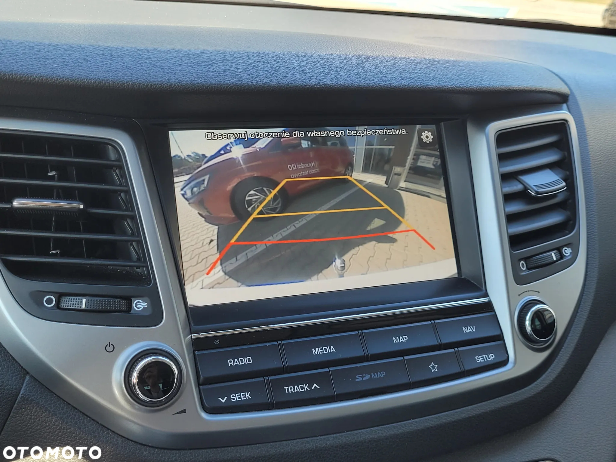 Hyundai Tucson 1.7 CRDI BlueDrive Comfort 2WD DCT - 20