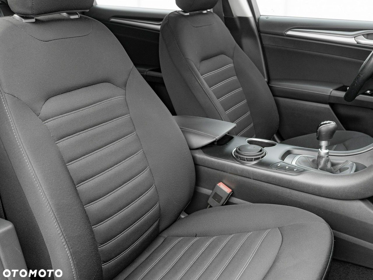 Ford Mondeo 2.0 EcoBlue Trend - 31