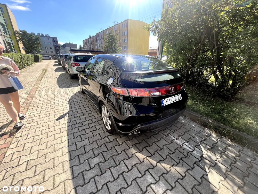 Honda Civic - 4