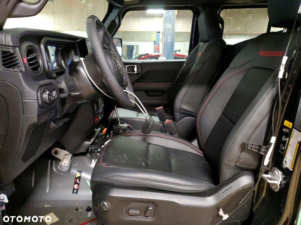 Jeep Wrangler - 7