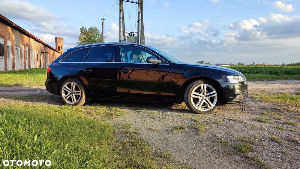 Audi A4 Avant 2.0 TDI DPF multitronic Ambiente - 10