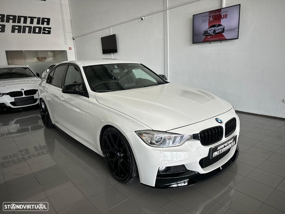 BMW 320 d Pack M - 37