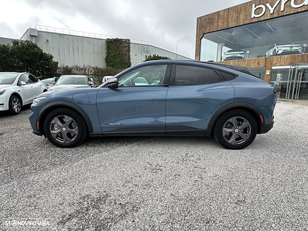 Ford Mustang Mach-E Standard - 12