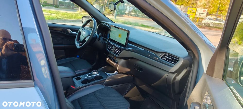 Ford Escape - 12