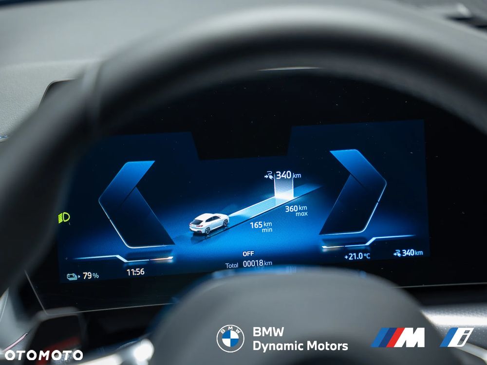 BMW iX2 eDrive20 - 28