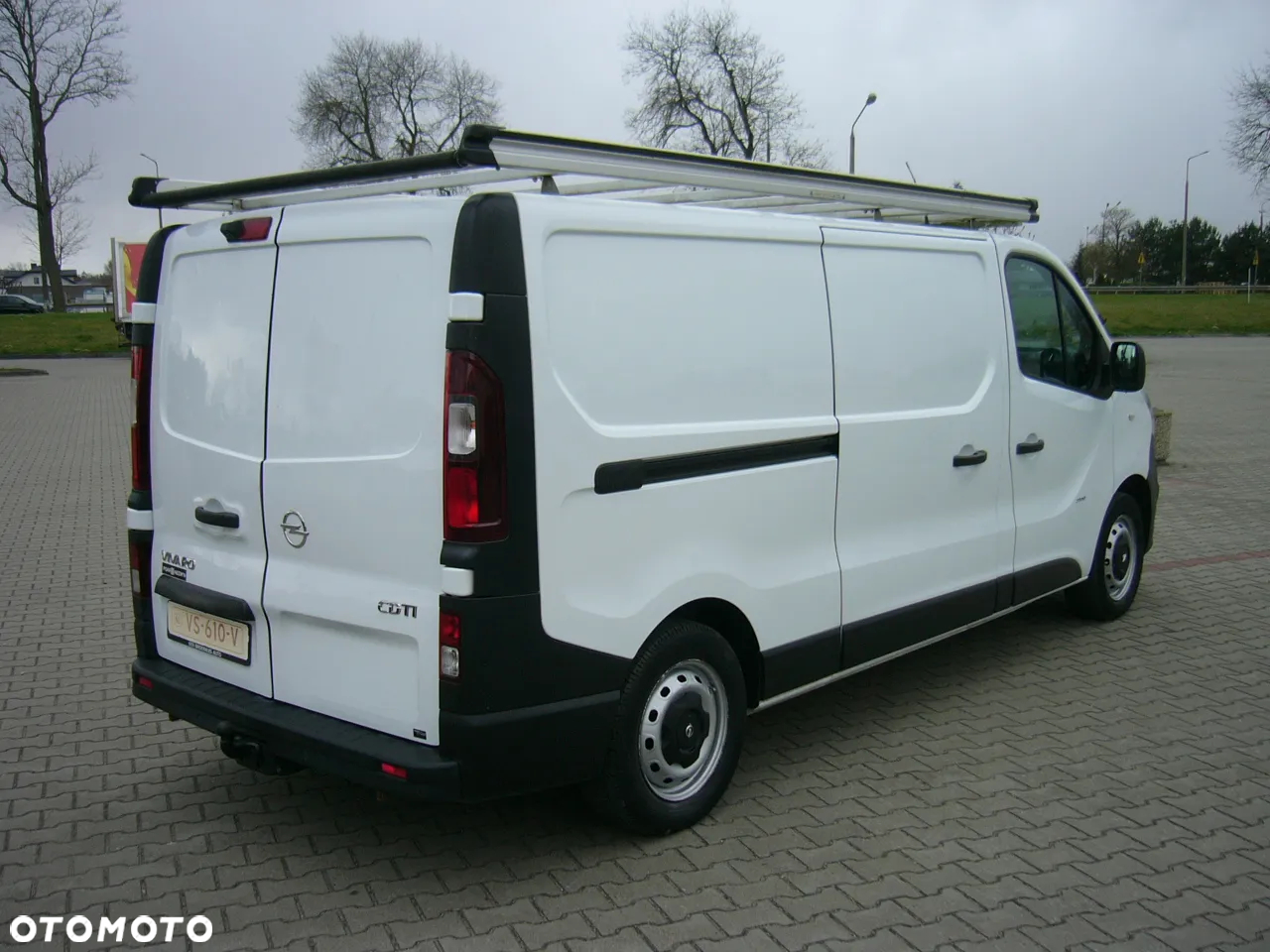 Opel Vivaro L2H1 LONG 1,6cdti 115 Ps EURO5 - 4