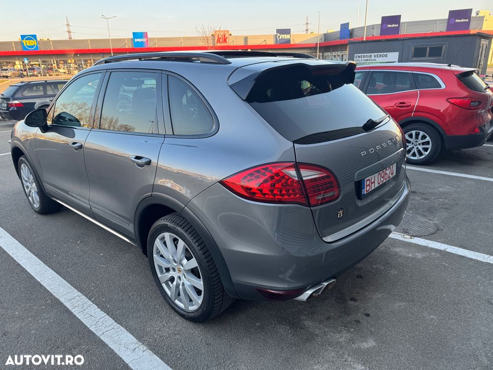 Porsche Cayenne Tiptronic S - 29