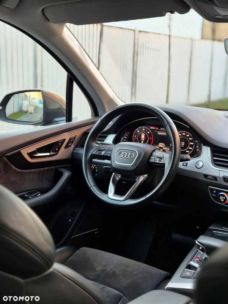 Audi Q7 - 34