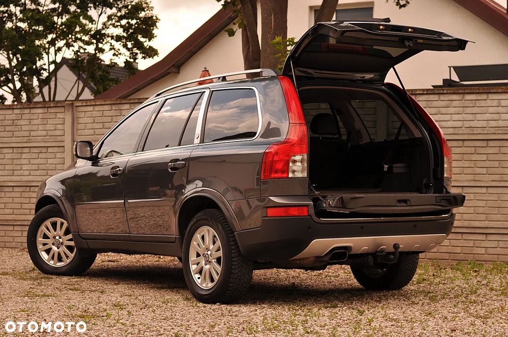 Volvo XC 90 D5 AWD Geartonic Executive - 11