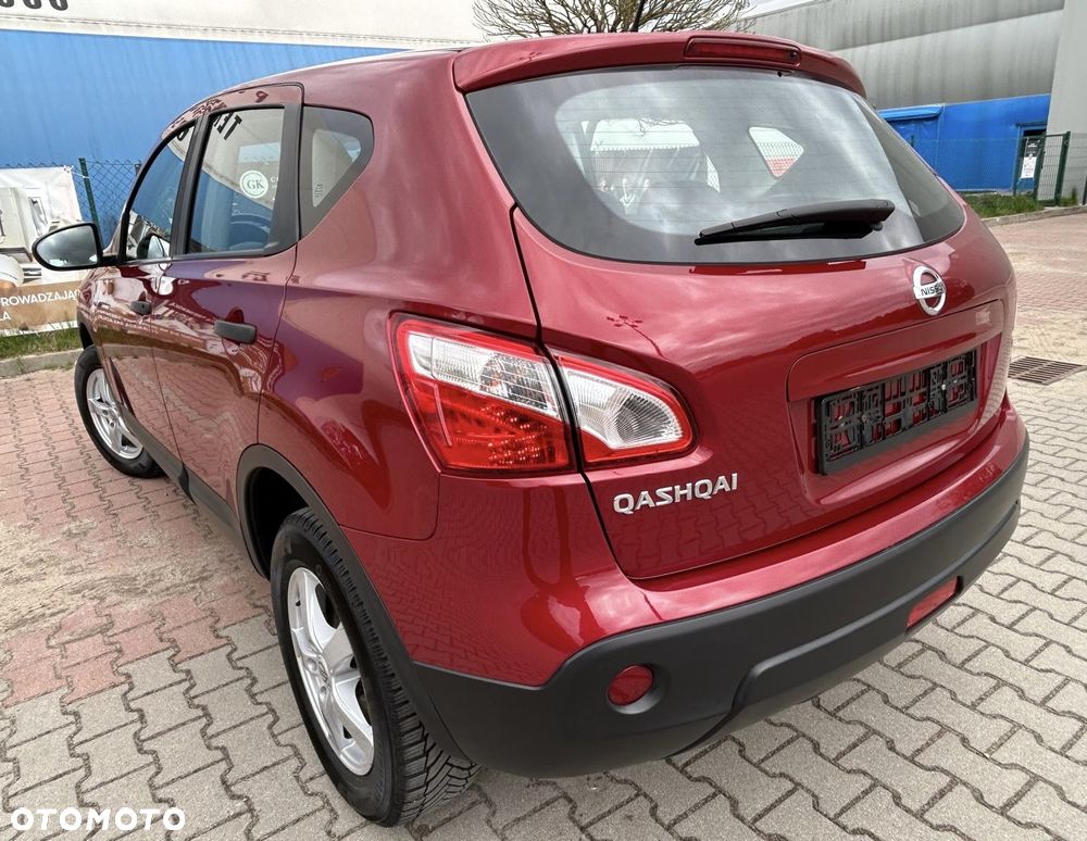 Nissan Qashqai 1.6 visia - 14