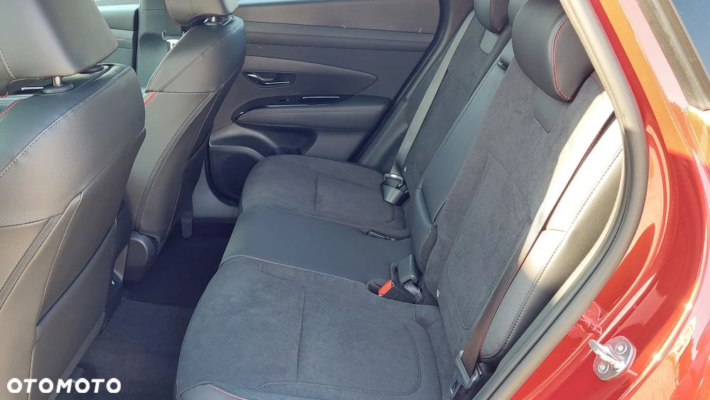 Hyundai Tucson 1.6 T-GDi 48V N-Line 4WD DCT - 17