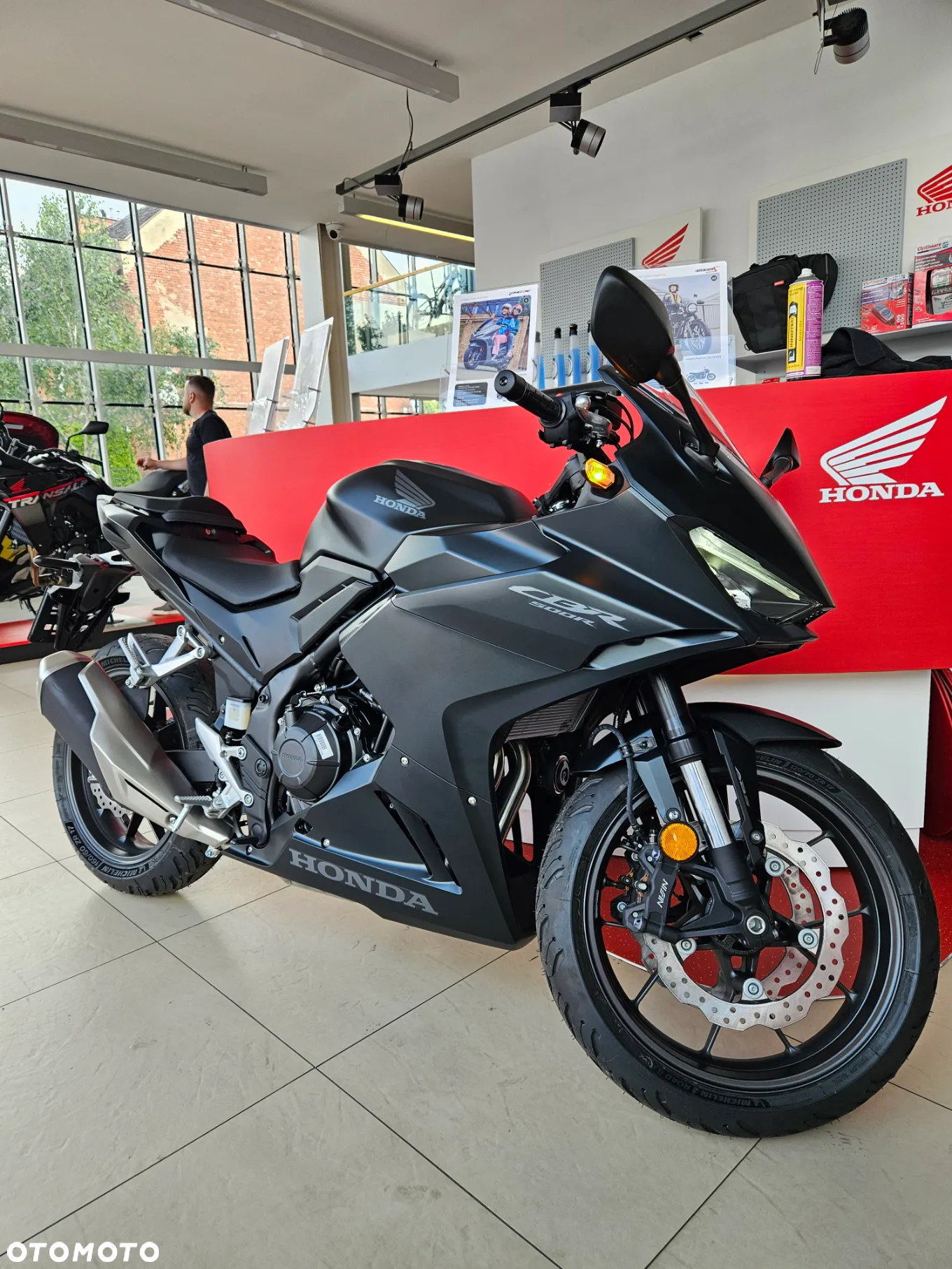 Honda CBR - 6