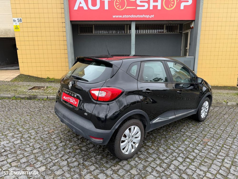 Renault Captur 1.5 dCi EDC - 14