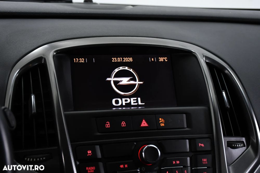 Opel Astra 1.7 CDTI DPF Exklusiv - 7