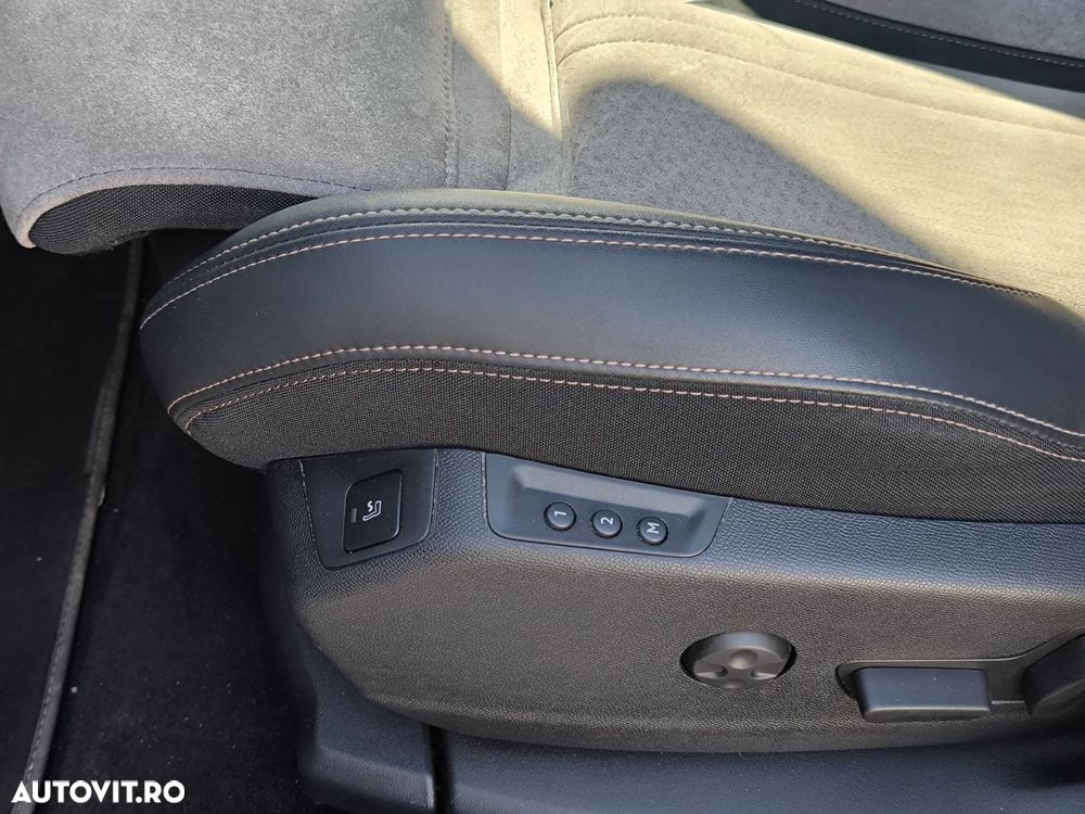 Peugeot 3008 225 e-EAT8 GT Pack - 20