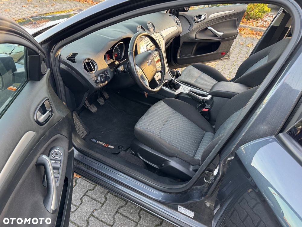 Ford Mondeo 2.0 Turnier TDCI Titanium - 18