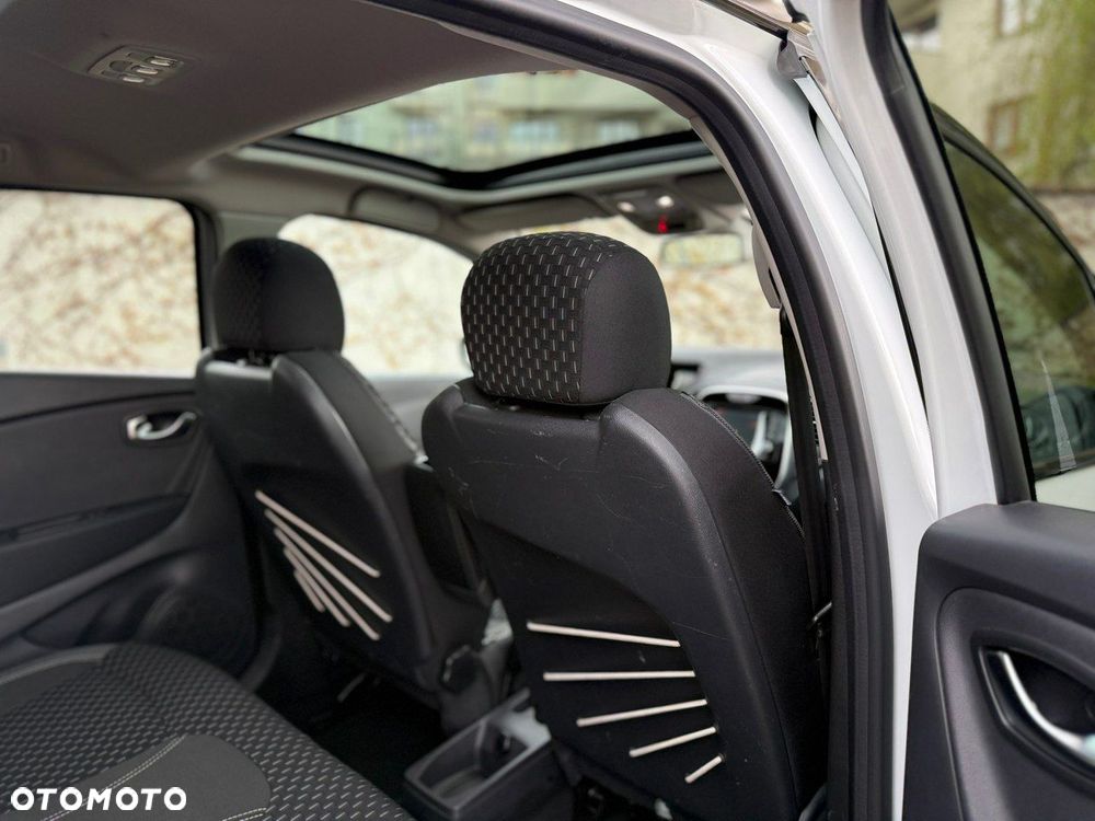 Renault Captur 1.3 TCe Intens EDC - 8