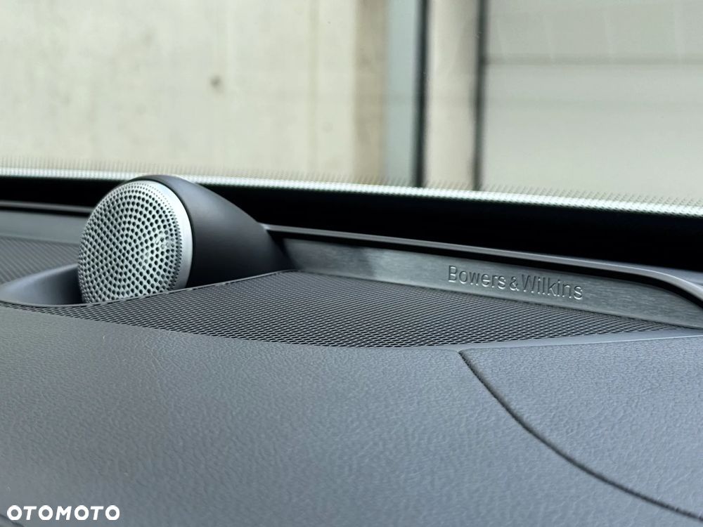 Volvo XC 90 - 22