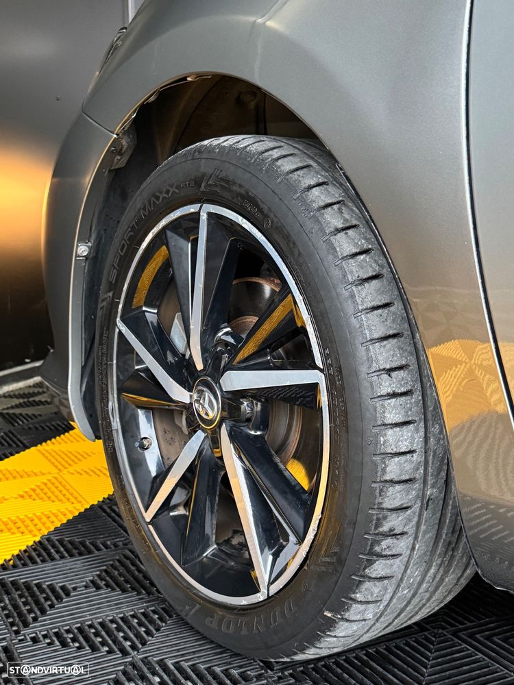 Toyota Auris Touring Sports 1.8 HSD Exclusive - 5
