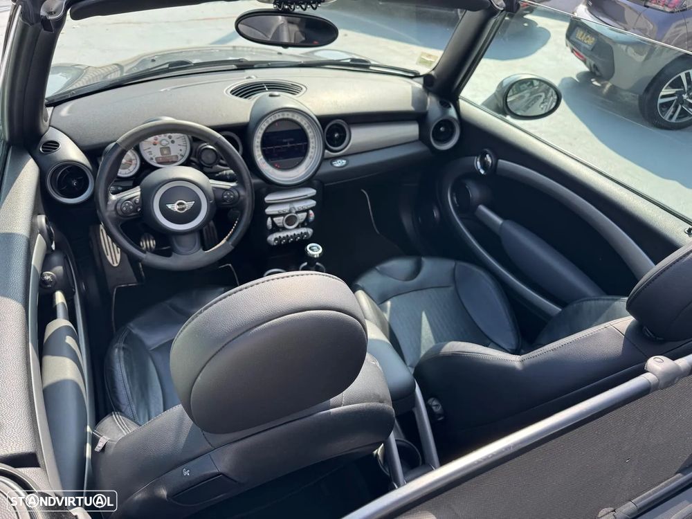 MINI Cabrio Cooper S Highgate - 19
