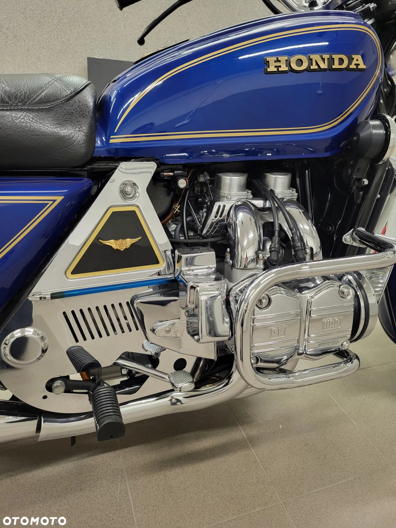 Honda GL - 8