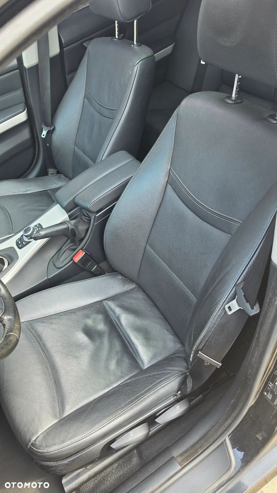 BMW Seria 3 318d - 9