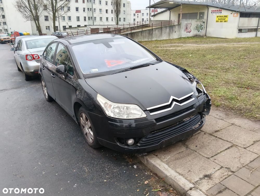 Citroën C4 - 4